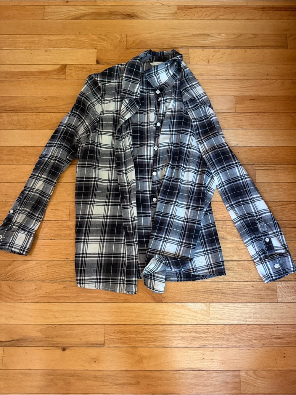 H&M Black and White Plaid Button-Down Shirt